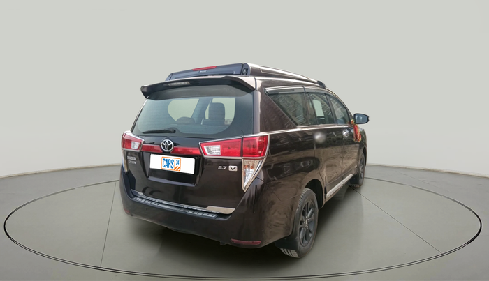 2016 Toyota Innova Crysta 2.7 VX 7 STR, Petrol, Manual, 73,280 km, exterior