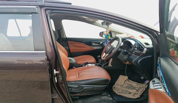 2016 Toyota Innova Crysta 2.7 VX 7 STR, Petrol, Manual, 73,280 km, interior