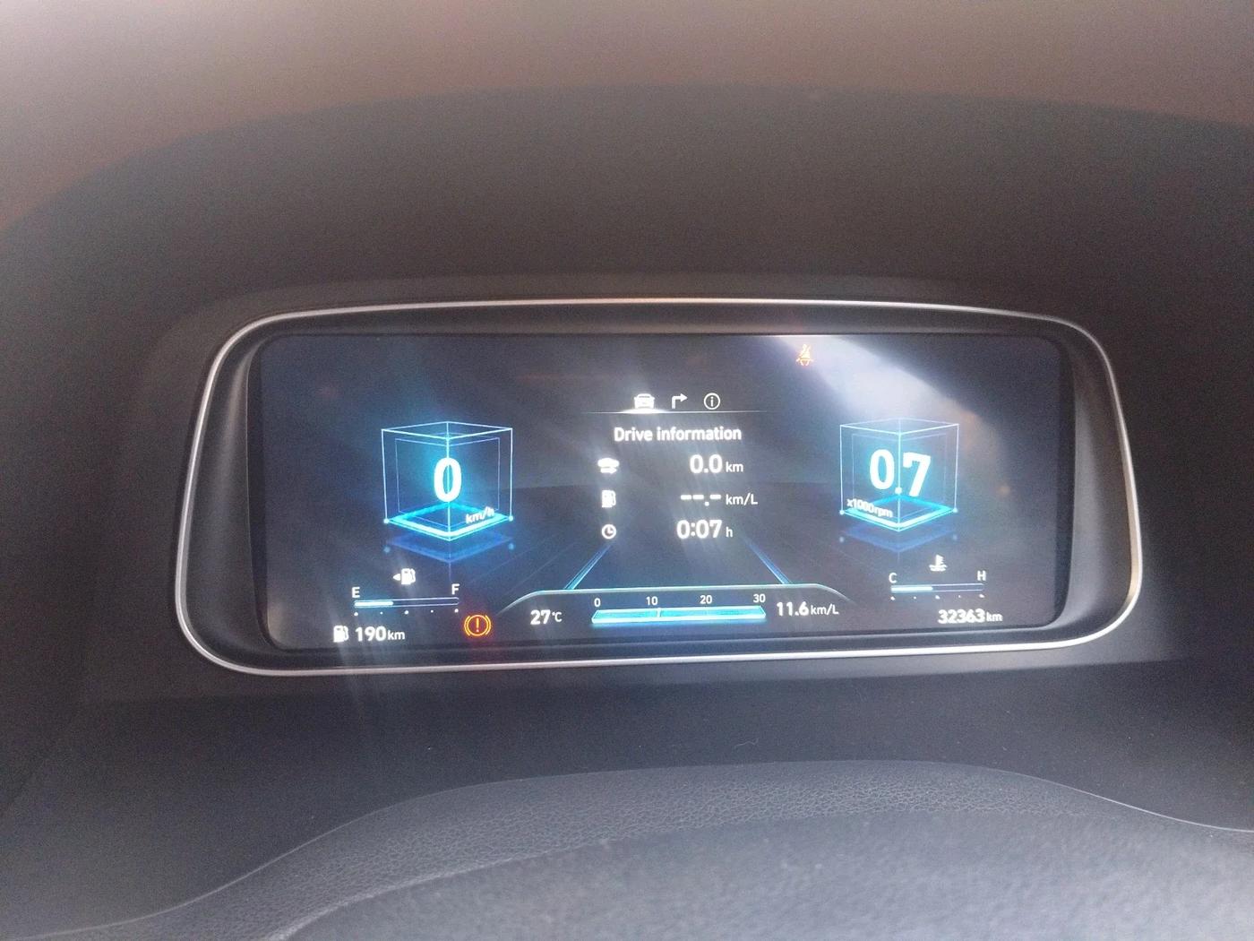 2022 Hyundai ALCAZAR 2.0 SIGNATURE MT 6STR, Petrol, Manual, 32,363 km, interior