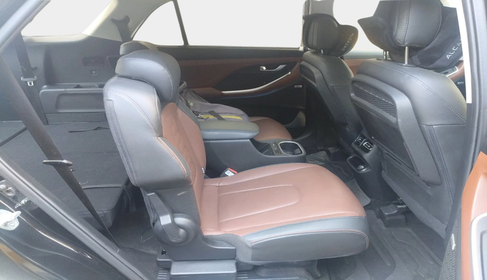 2022 Hyundai ALCAZAR 2.0 SIGNATURE MT 6STR, Petrol, Manual, 32,363 km, interior