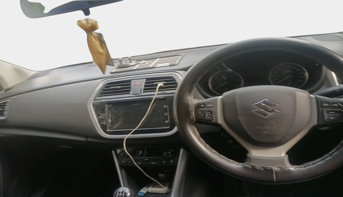 2018 Maruti S Cross ZETA 1.3, Diesel, Manual, 62,717 km, interior