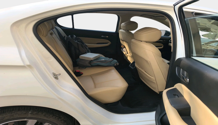 2023 Honda City 1.5L I-VTEC ZX CVT, Petrol, Automatic, 10,811 km, interior