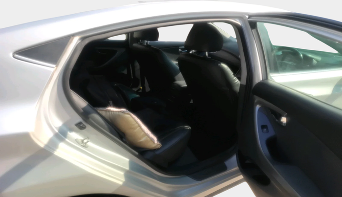 2015 Hyundai New Elantra 1.8 SX MT VTVT, Petrol, Manual, 72,146 km, interior