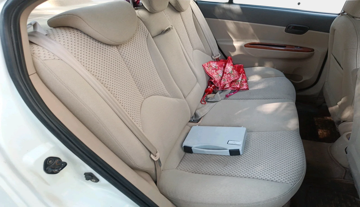 2011 Hyundai Verna TRANSFORM 1.6 SX VTVT, Petrol, Manual, 1,59,815 km, interior