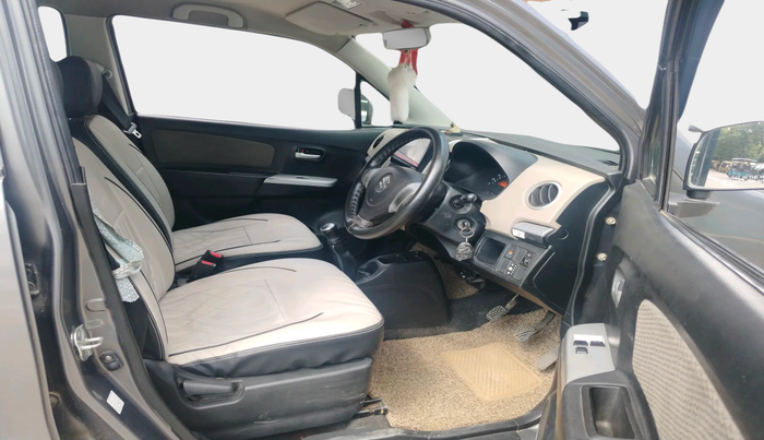 2013 Maruti Wagon R 1.0 LXI CNG, Petrol, Manual, 1,60,015 km, interior