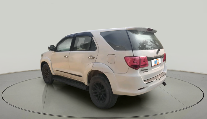 2013 Toyota Fortuner 3.0 4X2 AT, Diesel, Automatic, 1,57,909 km, exterior