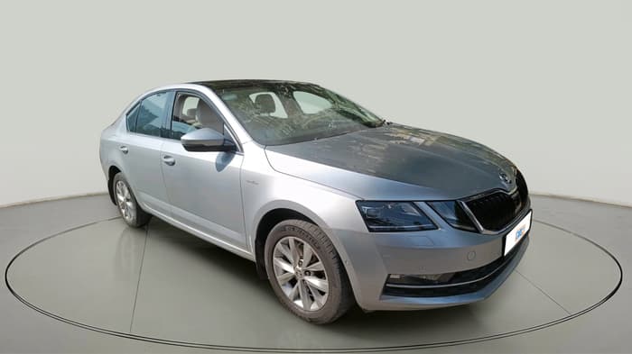 2017 Skoda Octavia 2.0 TDI L&K AT, Diesel, Automatic, 1,33,000 km, exterior