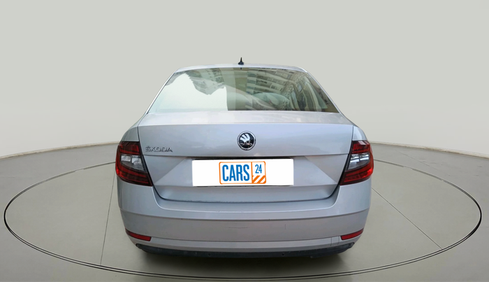 2017 Skoda Octavia 2.0 TDI L&K AT, Diesel, Automatic, 1,31,068 km, exterior