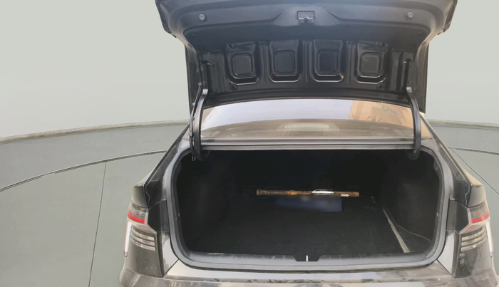 2024 Hyundai Verna  SX 1.5 MPI IVT, Petrol, Automatic, 21,779 km, exterior