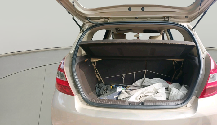 2011 Hyundai i20 MAGNA 1.2, Petrol, Manual, 51,492 km, exterior