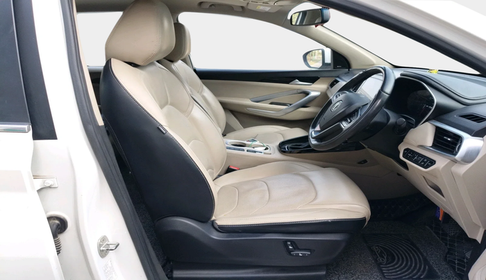 2022 MG HECTOR SHARP 1.5 PETROL CVT, Petrol, Automatic, 42,095 km, interior