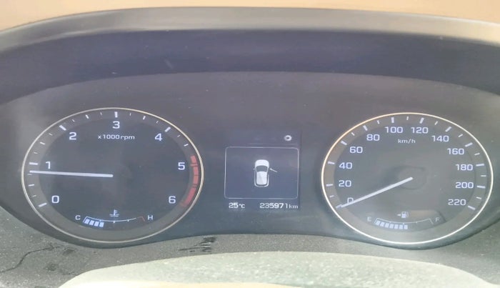 2016 Hyundai Elite i20 ASTA 1.4 CRDI, Diesel, Manual, 2,35,971 km, interior