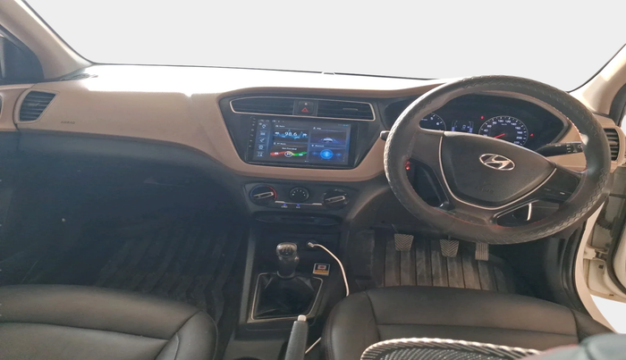 2018 Hyundai Elite i20 MAGNA EXECUTIVE 1.2, Petrol, Manual, 1,20,785 km, interior