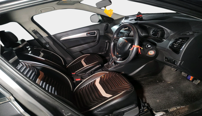 2017 Maruti Vitara Brezza ZDI, Diesel, Manual, 1,09,376 km, interior