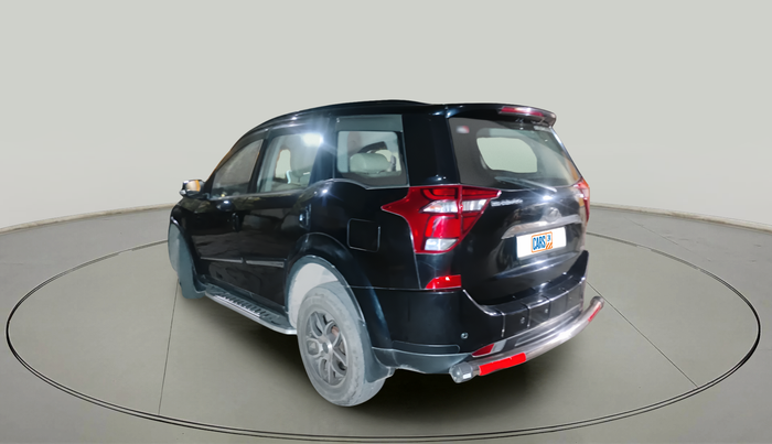 2018 Mahindra XUV500 W7, Diesel, Manual, 48,322 km, exterior