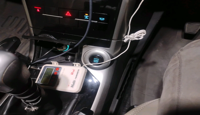 2018 Mahindra XUV500 W7, Diesel, Manual, 48,322 km, interior