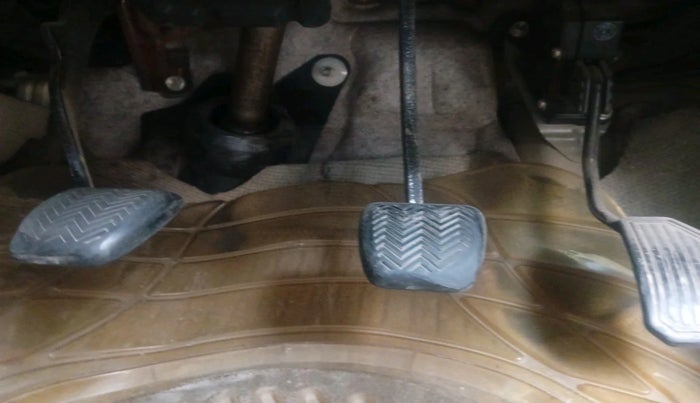 2011 Toyota Corolla Altis G PETROL, Petrol, Manual, 1,21,637 km, interior