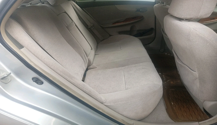 2011 Toyota Corolla Altis G PETROL, Petrol, Manual, 1,21,637 km, interior