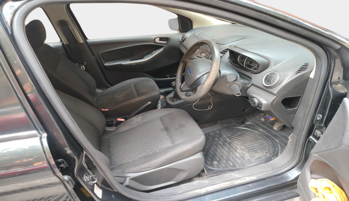 2017 Ford New Figo TREND 1.2 PETROL, Petrol, Manual, 1,00,230 km, interior