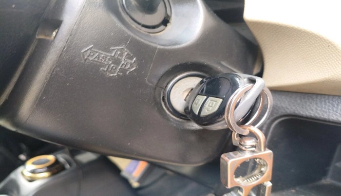 2017 Maruti Wagon R 1.0 VXI, Petrol, Manual, 98,577 km, interior