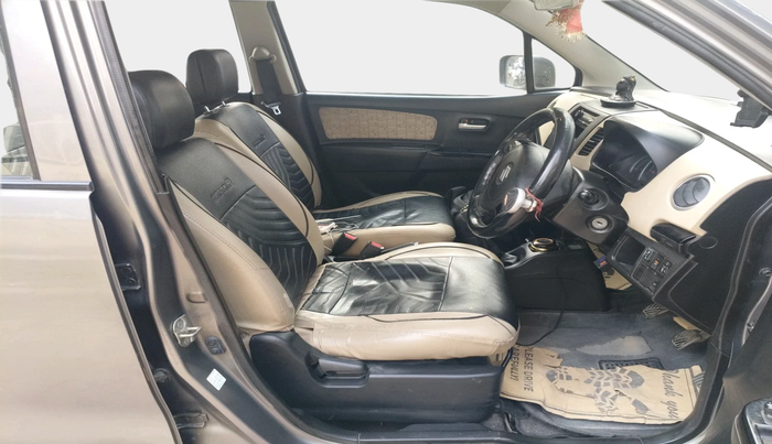2017 Maruti Wagon R 1.0 VXI, Petrol, Manual, 98,577 km, interior