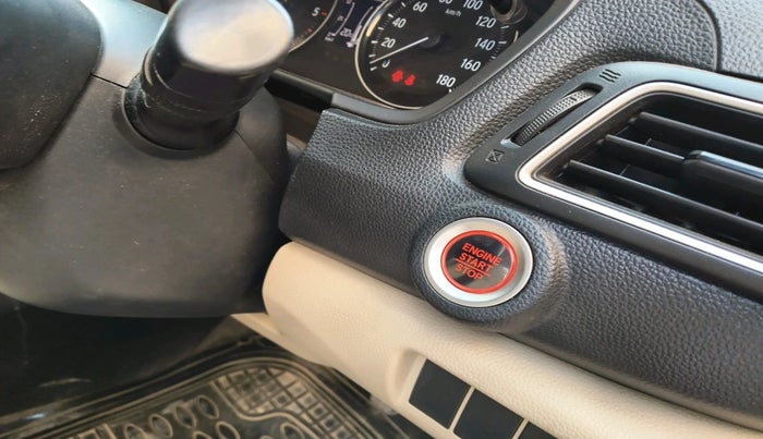 2018 Honda Amaze 1.5L I-DTEC V, Diesel, Manual, 93,550 km, interior