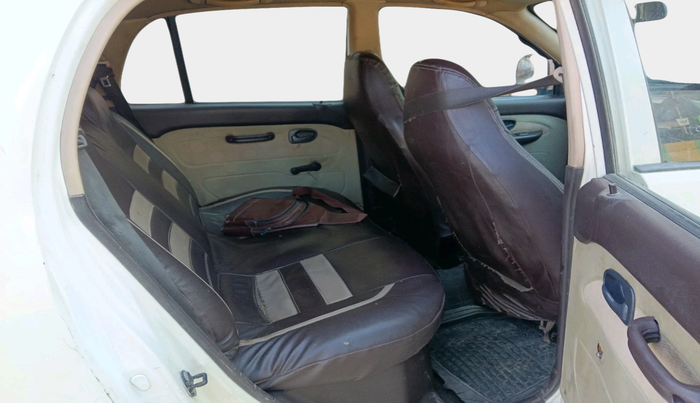 2012 Hyundai Santro Xing GL, Petrol, Manual, 1,24,437 km, interior