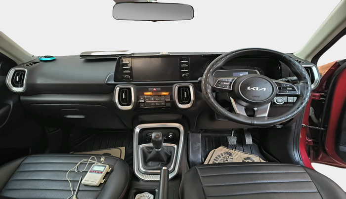 2022 KIA SONET HTK PLUS 1.0 IMT, Petrol, Manual, 28,509 km, interior
