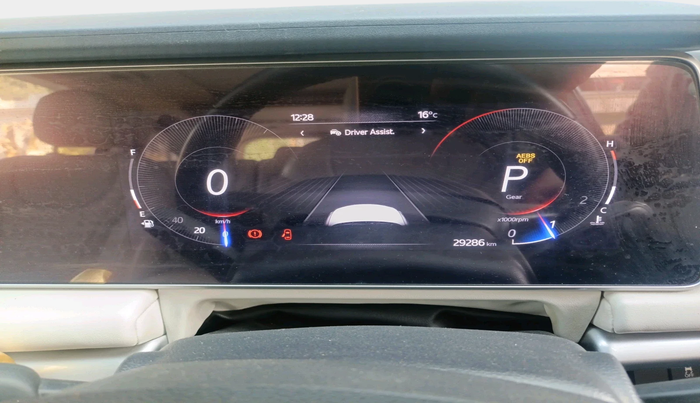 2021 Mahindra XUV700 AX 7 P AT 7 STR, Petrol, Automatic, 29,286 km, interior