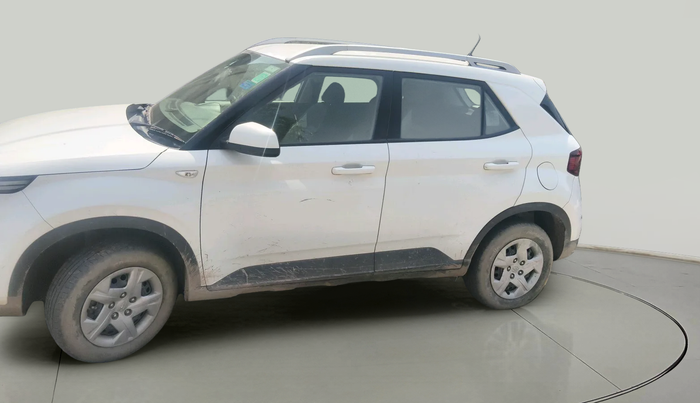 2020 Hyundai VENUE S 1.2, Petrol, Manual, 33,750 km, exterior