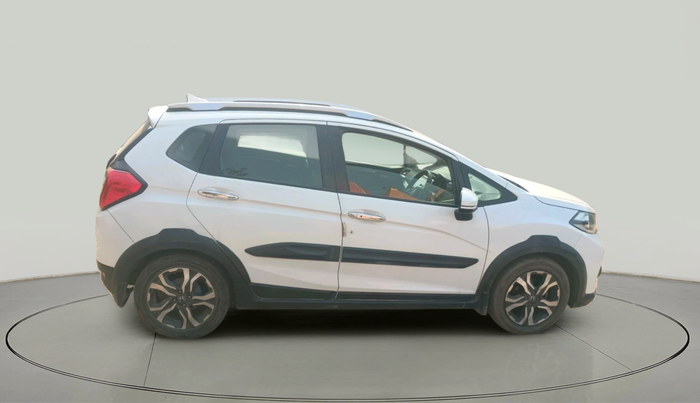 2018 Honda WR-V 1.5L I-DTEC VX MT, Diesel, Manual, 91,040 km, exterior