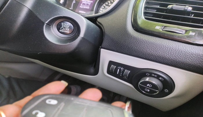 2017 Jeep Compass LIMITED 2.0 DIESEL, Diesel, Manual, 32,689 km, interior