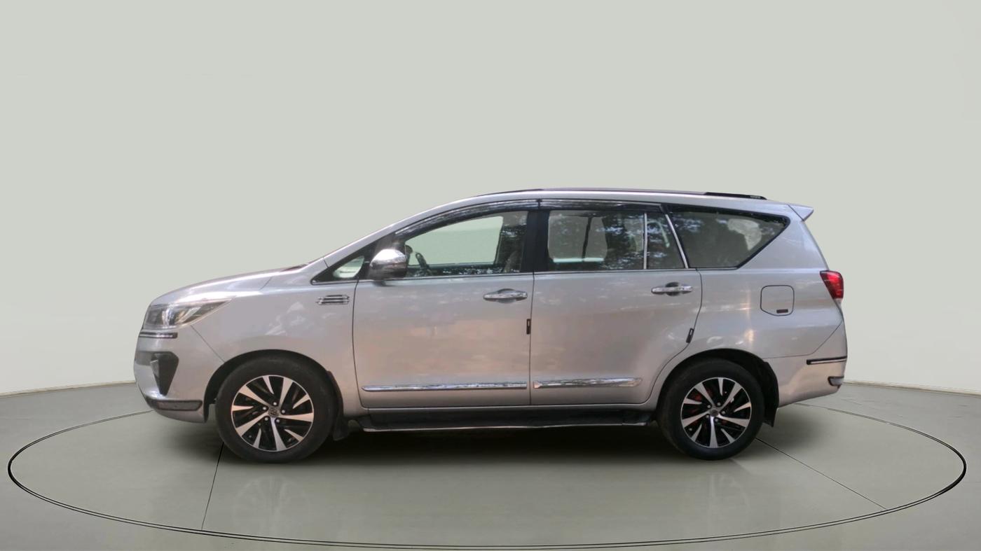 2021 Toyota Innova Crysta 2.4 ZX AT 7 STR, Diesel, Automatic, 91,040 km, exterior
