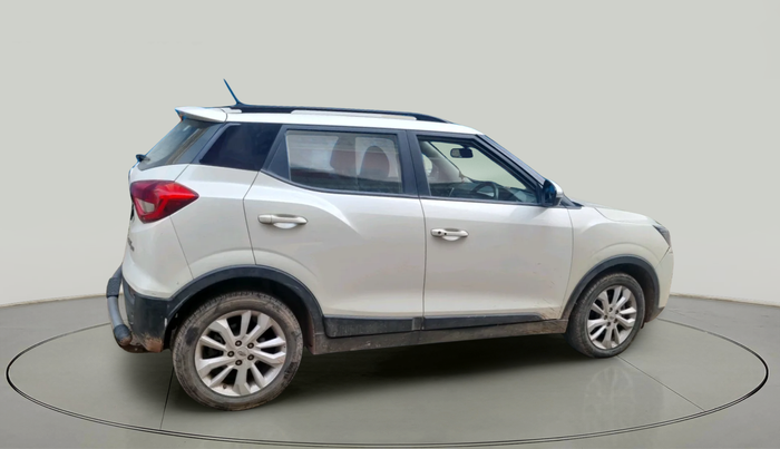 2020 Mahindra XUV300 W8 1.5 DIESEL, Diesel, Manual, 71,787 km, exterior