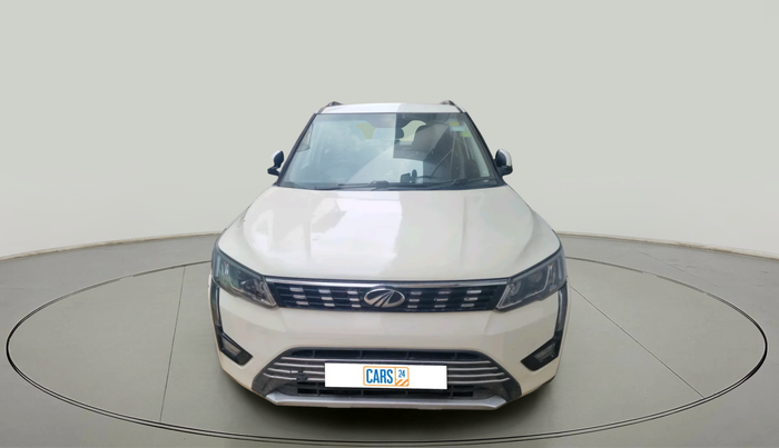 2020 Mahindra XUV300 W8 1.5 DIESEL, Diesel, Manual, 71,787 km, exterior