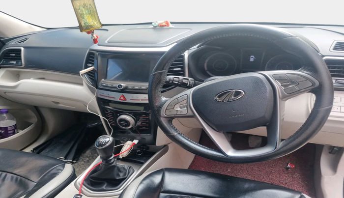 2020 Mahindra XUV300 W8 1.5 DIESEL, Diesel, Manual, 71,787 km, interior