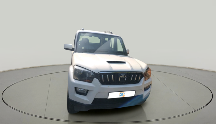 2017 Mahindra Scorpio S4 PLUS 1.99 INTELLI-HYBRID, Diesel, Manual, 93,291 km, exterior