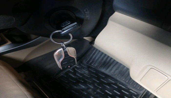 2011 Honda City 1.5L I-VTEC E MT, Petrol, Manual, 1,04,616 km, interior