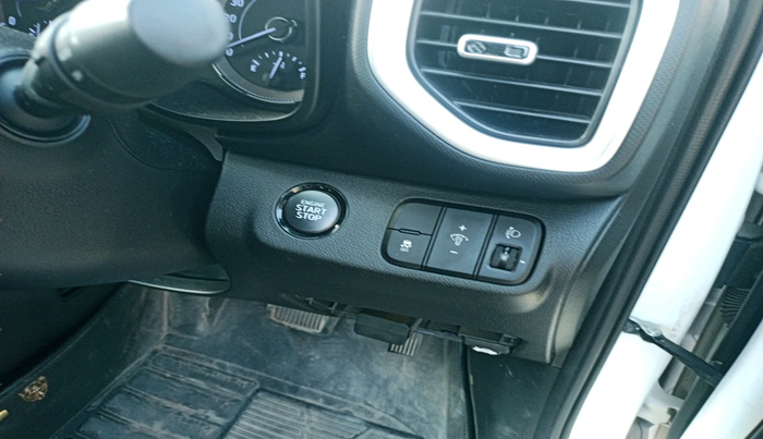 2019 Hyundai VENUE SX PLUS 1.0 TURBO DCT, Petrol, Automatic, 32,846 km, interior