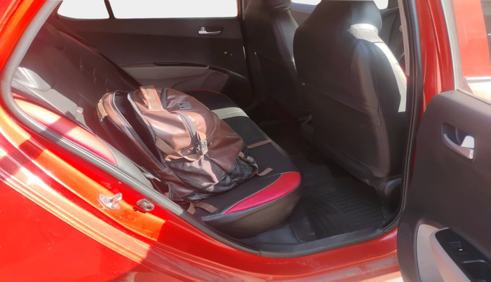 2018 Hyundai Grand i10 SPORTZ AT 1.2 KAPPA VTVT, Petrol, Automatic, 24,337 km, interior