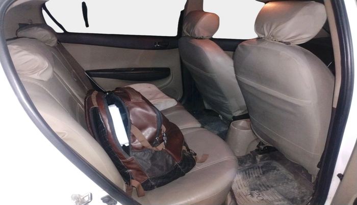 2011 Hyundai i20 ASTA 1.2, Petrol, Manual, 84,467 km, interior