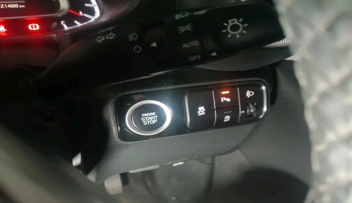 2024 KIA SONET Gravity 1.0 Turbo Petrol iMT, Petrol, Manual, 21,488 km, interior