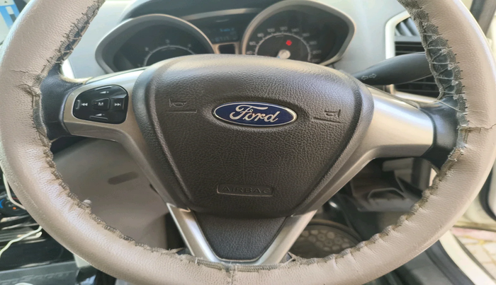 2017 Ford Ecosport TITANIUM 1.5L DIESEL, Diesel, Manual, 1,16,717 km, interior