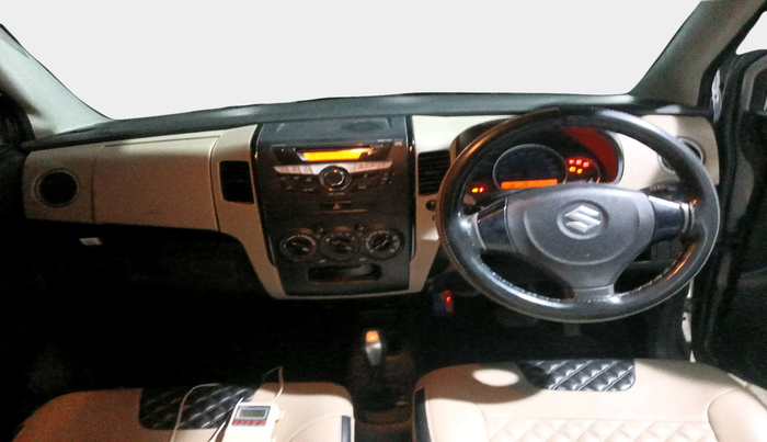 2017 Maruti Wagon R 1.0 VXI AMT, Petrol, Automatic, 37,315 km, interior