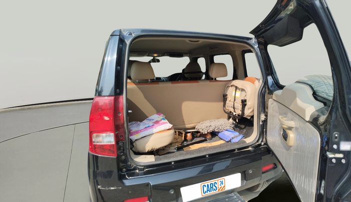 2023 Mahindra BOLERO NEO N 8, Diesel, Manual, 17,302 km, exterior