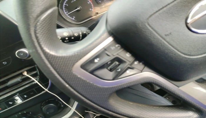 2021 Tata Harrier XM 2.0L KRYOTEC, Diesel, Manual, 32,095 km, interior