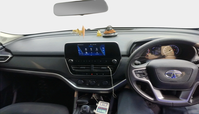 2021 Tata Harrier XM 2.0L KRYOTEC, Diesel, Manual, 32,095 km, interior