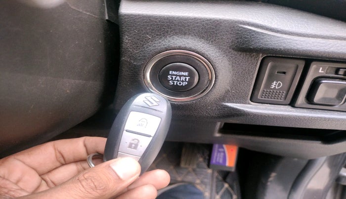 2021 Maruti Vitara Brezza VXI, Petrol, Manual, 98,123 km, interior