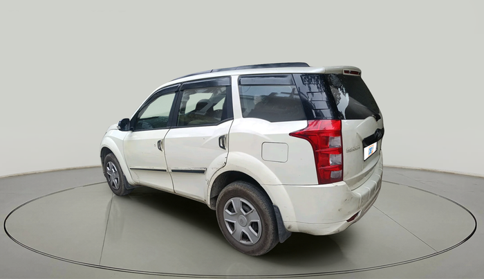 2016 Mahindra XUV500 W4, Diesel, Manual, 2,44,555 km, exterior
