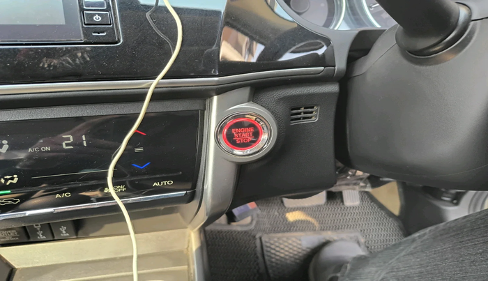 2021 Honda City 1.5L I-VTE V CVT, Petrol, Automatic, 28,593 km, interior